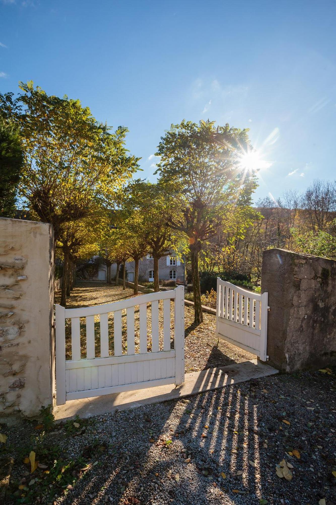 欧坦L'Annexe Du Moulin Renaudiots公寓 外观 照片
